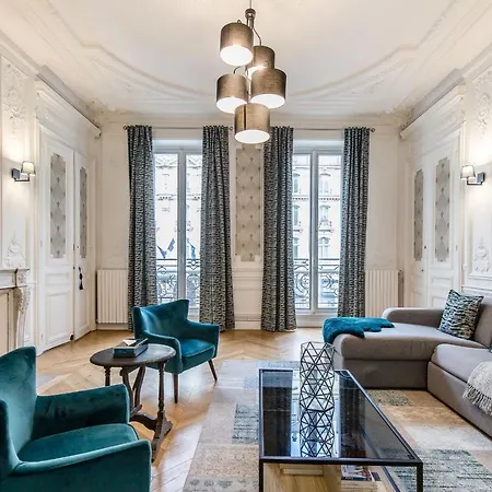 Apartment Central Paris